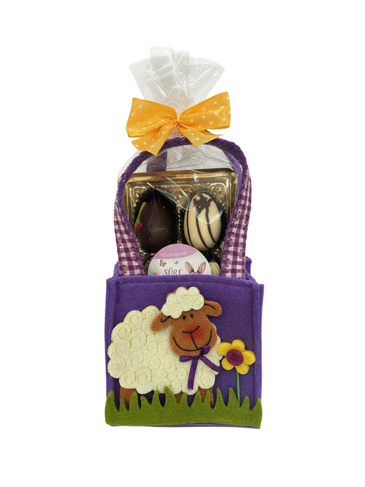 Confiserie Rabbel Filztasche Schaf 120g mit alkoholfreien Pralineneiern zur Osterzeit bei Dreyer Confiserie Hameln