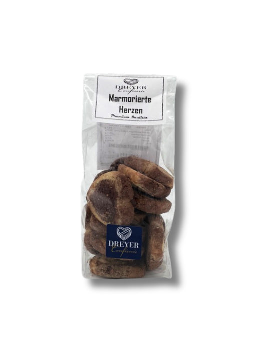 Marmorierte Butter-Herzen mit Kakao von Dreyer Confiserie aus Hameln.