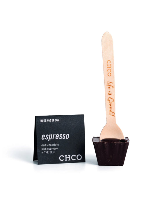 HOTCHOCSPOON Espresso 50g von CHCO / The Chocolate Company. Trinkschokolade am Löffel aus Zartbitterschokolade mit Espressogeschmack, erhältlich in der Dreyer Confiserie in der Rattenfängerstadt Hameln.