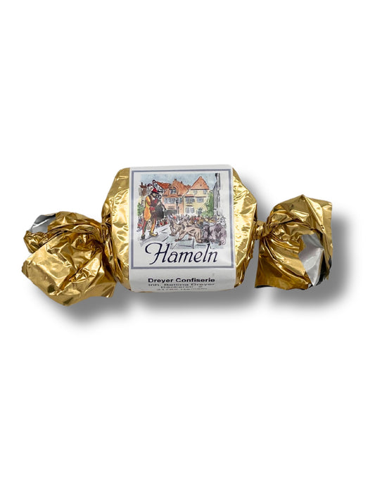 Städtehappen Rattenfänger Hameln Gold – Edle Praline mit Marzipan von Dreyer Confiserie.