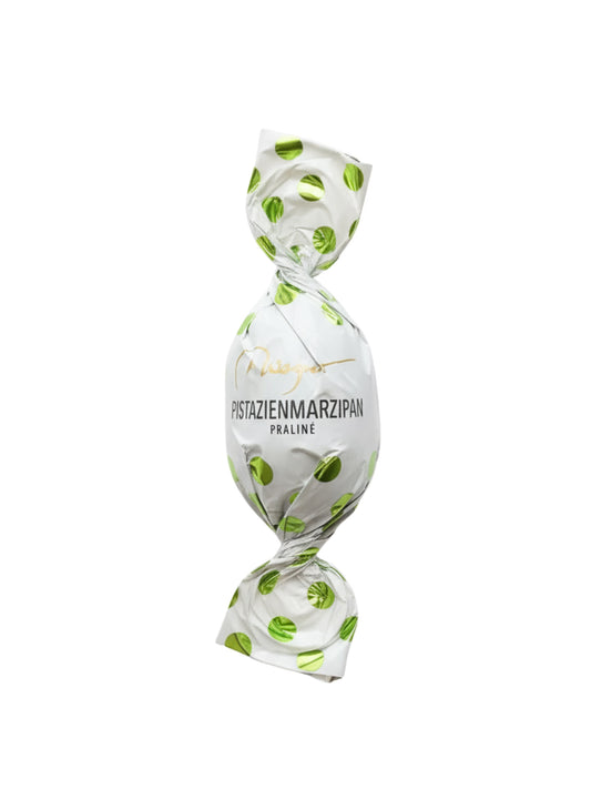 Wagner Trüffel-Osterei Pistazien-Marzipan 22g aus Zartbitterschokolade, Osterpraline erhältlich in der Dreyer Confiserie in Hameln
