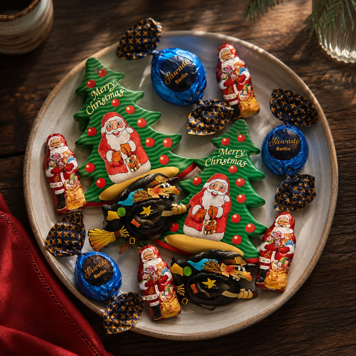 Bunter Teller Weihnachtssüßigkeiten